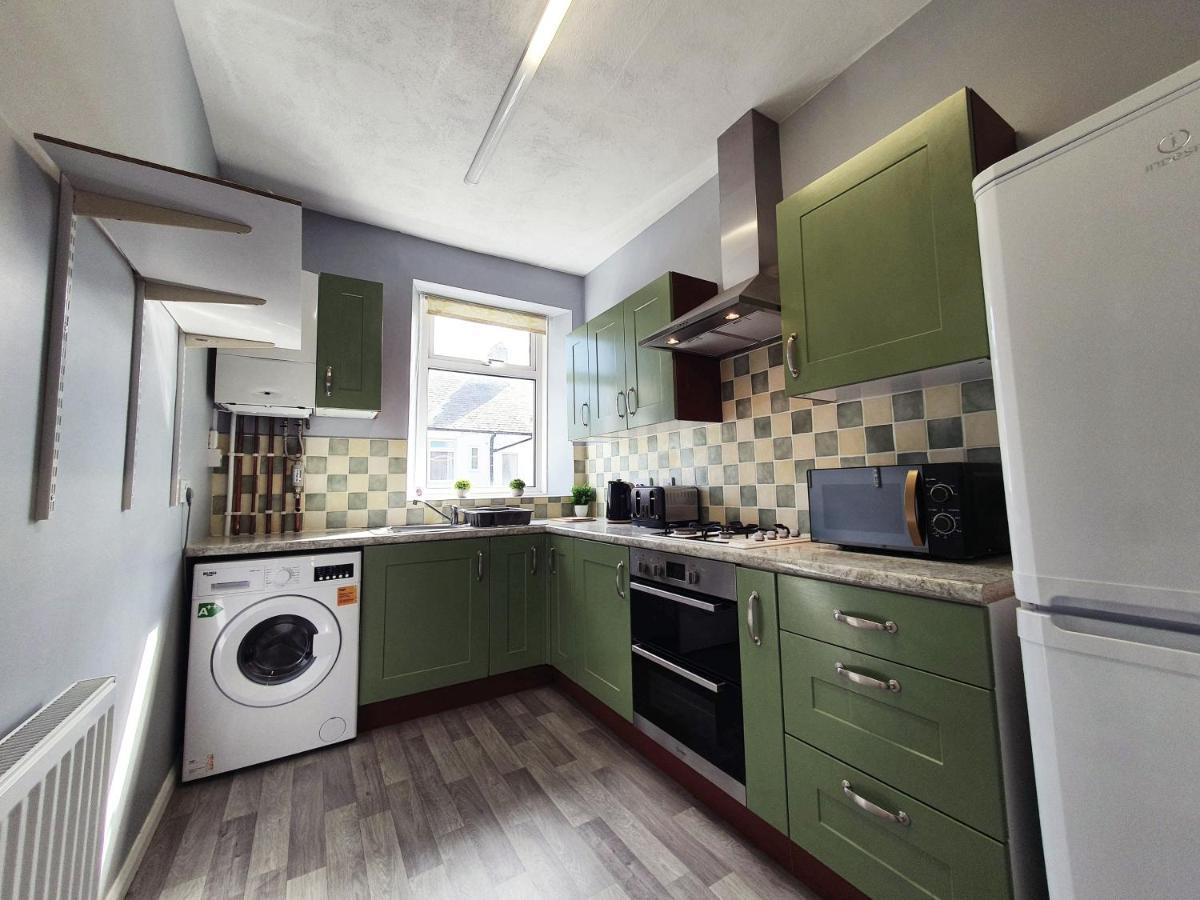 Brodie'S Hideaway Stylish Seaside Town Apartment Амбъл Екстериор снимка